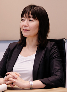 日本メドトロニック株式会社 Vice President RTG Japan 兼 サージカルテクノロジー事業部 事業部長 前田 桂 氏